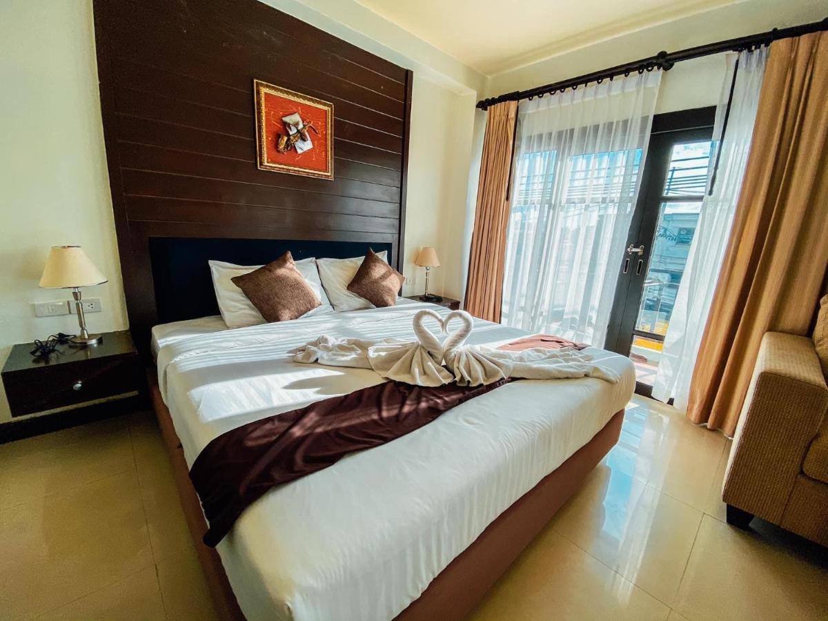 Enjoy'S Beach House & Cafe' Ban Karon 外观 照片