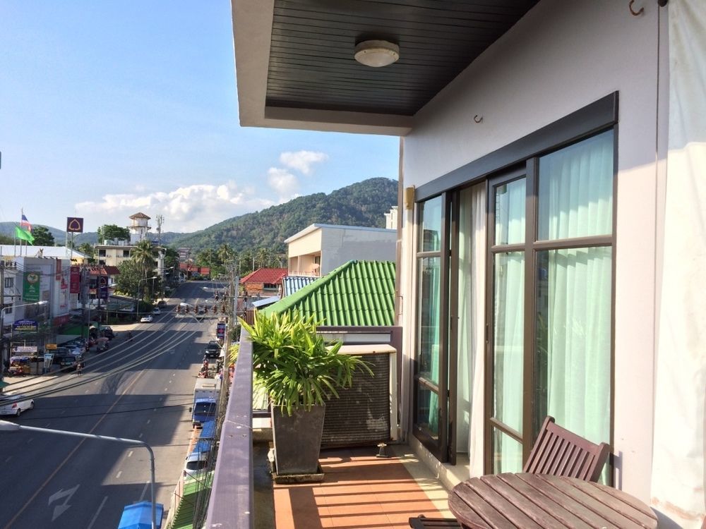 Enjoy'S Beach House & Cafe' Ban Karon 外观 照片
