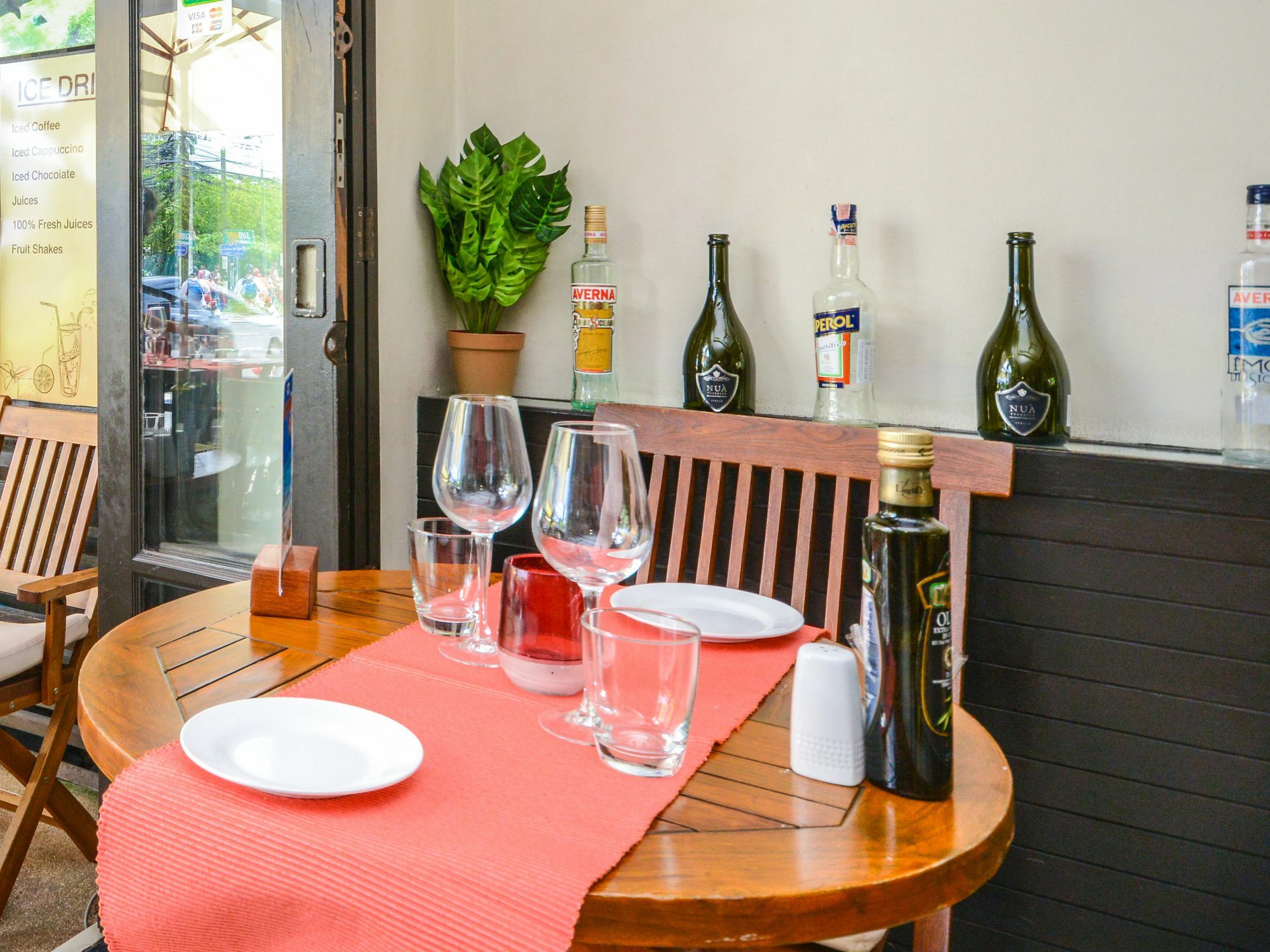 Enjoy'S Beach House & Cafe' Ban Karon 外观 照片
