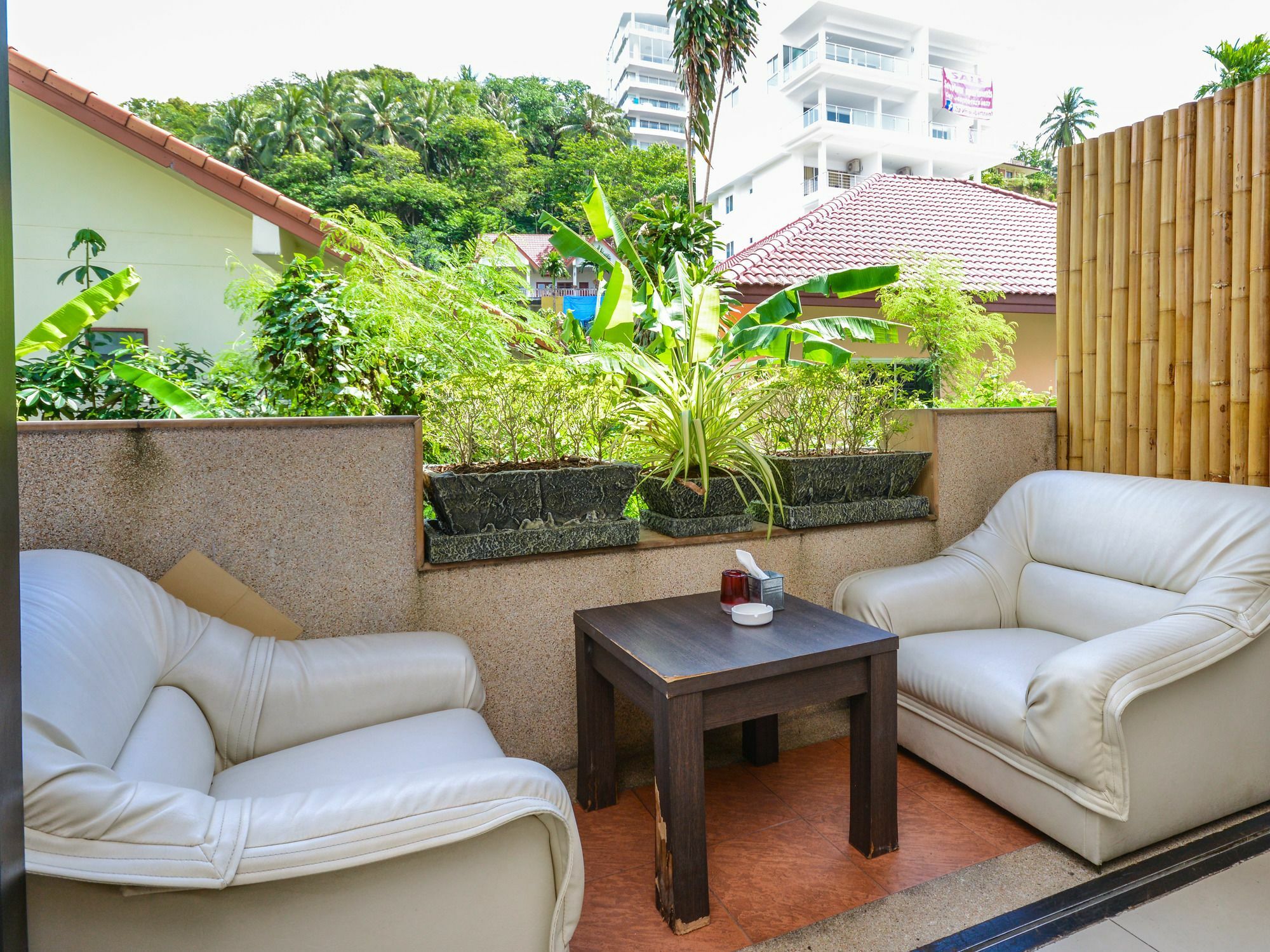 Enjoy'S Beach House & Cafe' Ban Karon 外观 照片