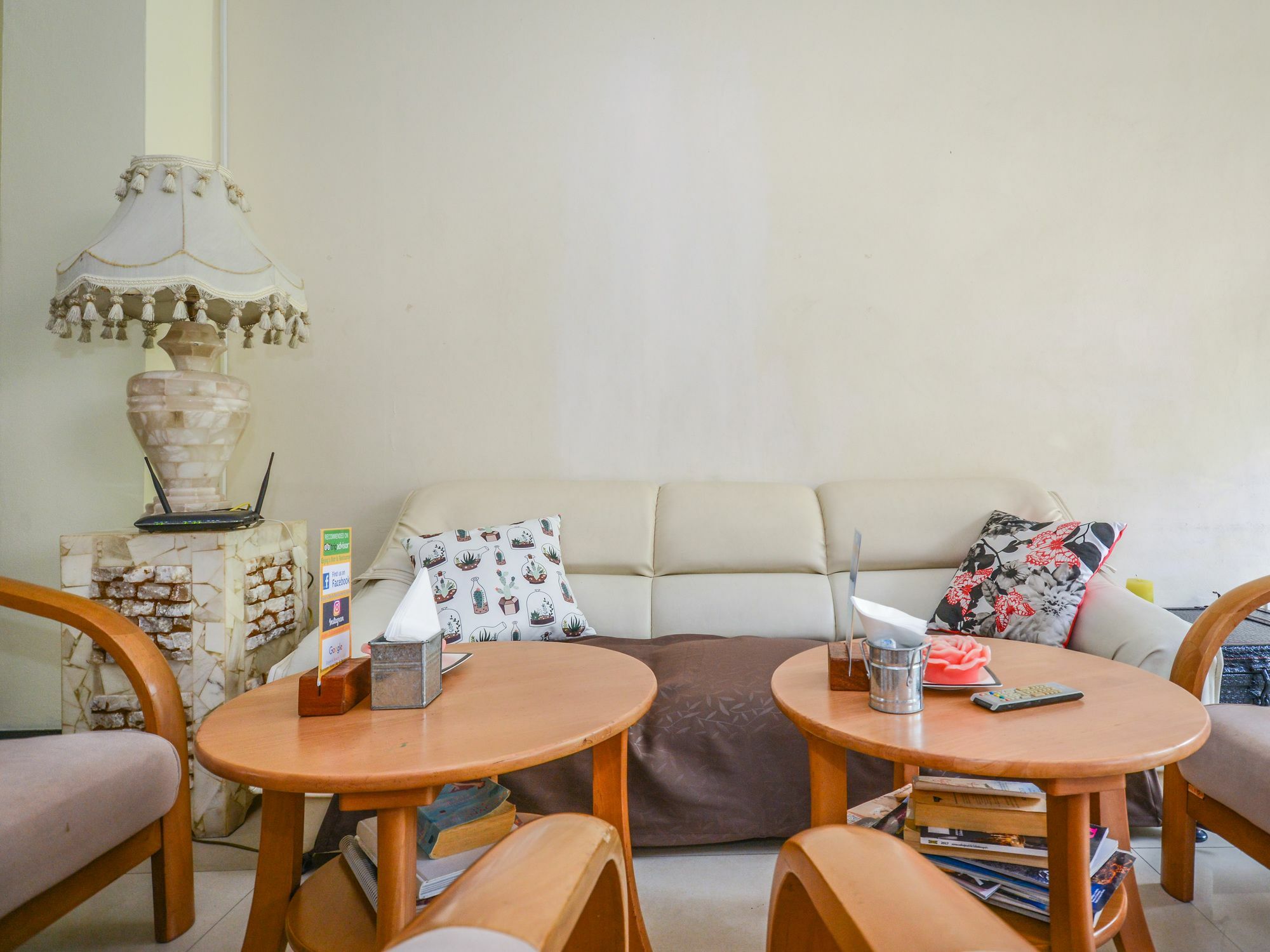 Enjoy'S Beach House & Cafe' Ban Karon 外观 照片