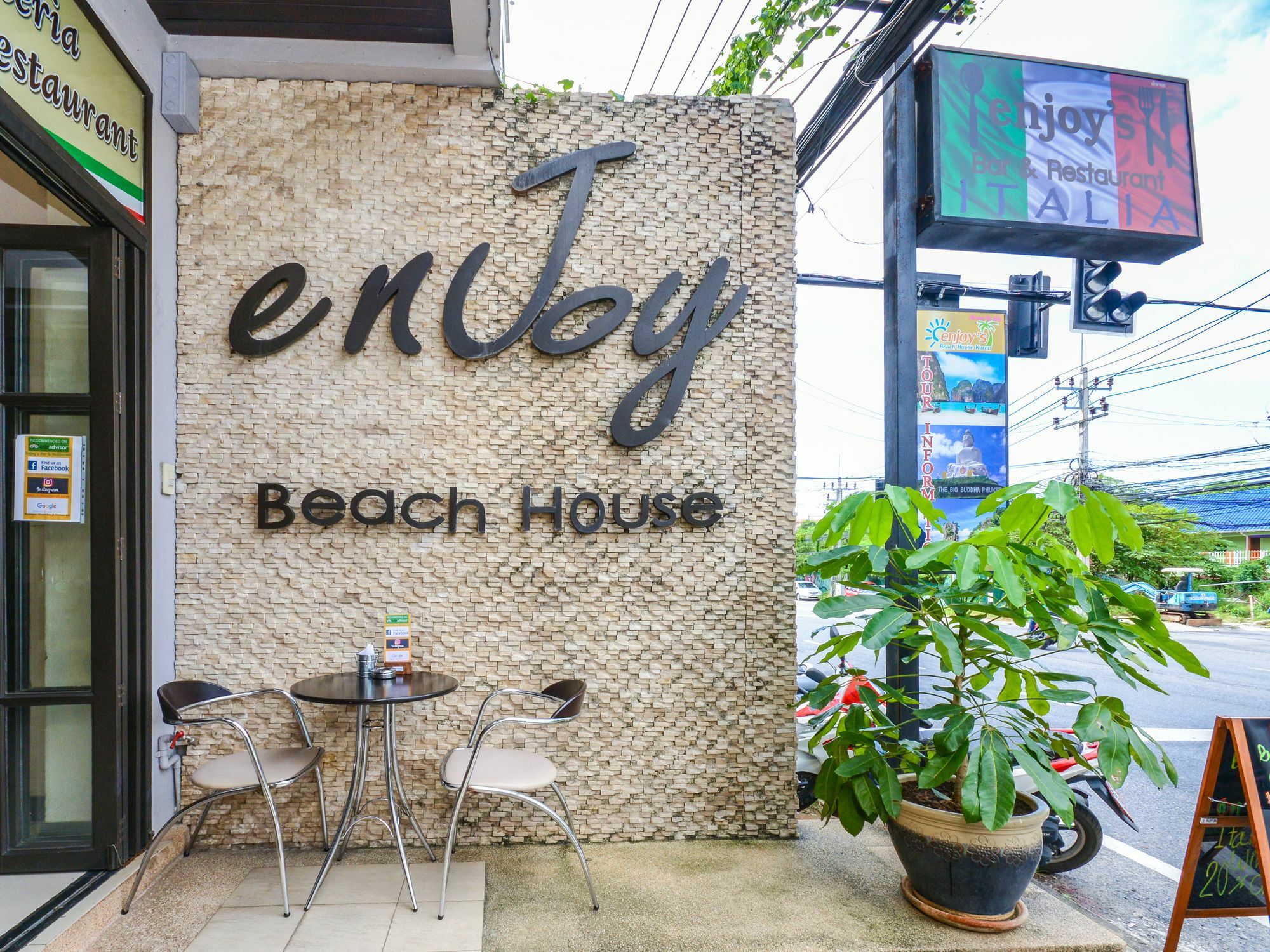 Enjoy'S Beach House & Cafe' Ban Karon 外观 照片