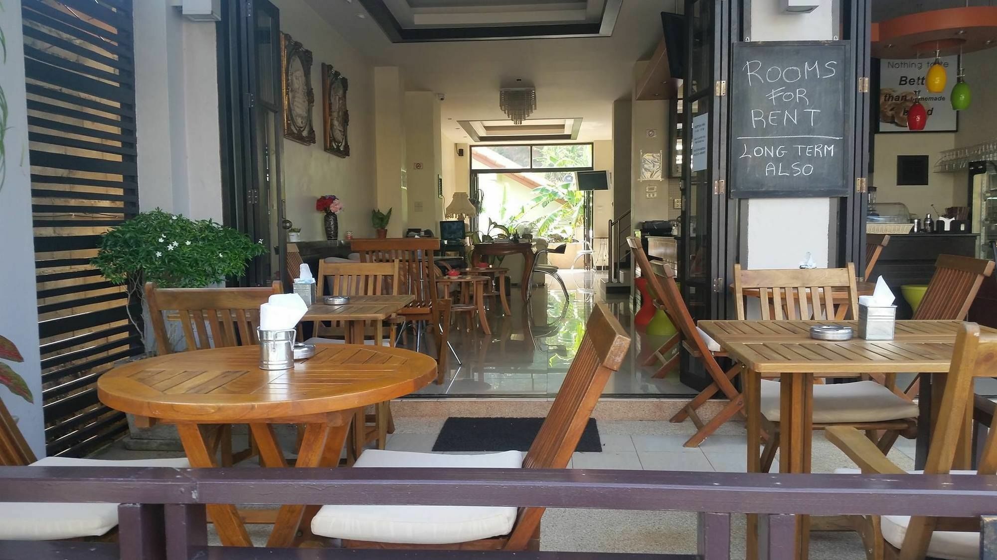Enjoy'S Beach House & Cafe' Ban Karon 外观 照片