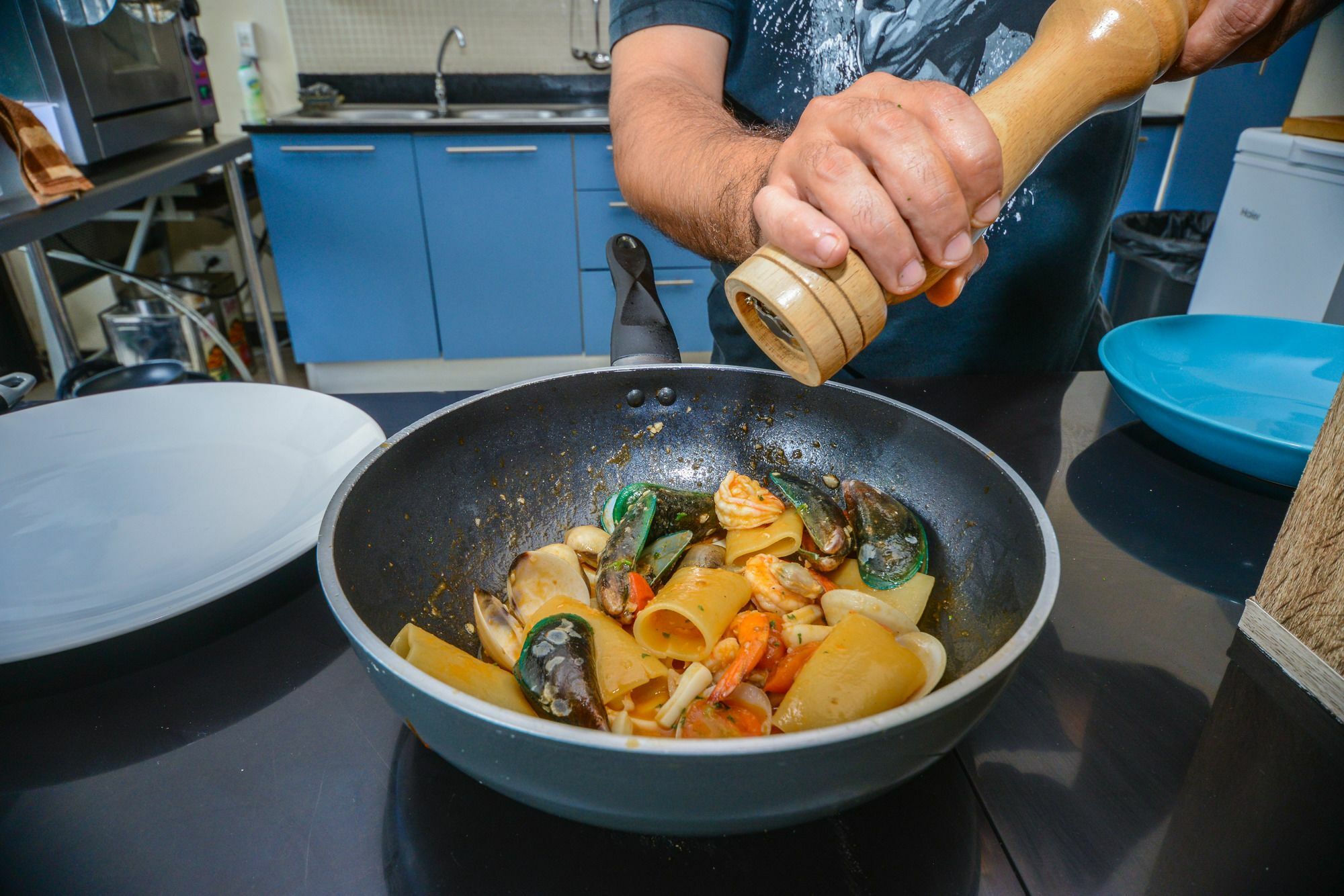 Enjoy'S Beach House & Cafe' Ban Karon 外观 照片
